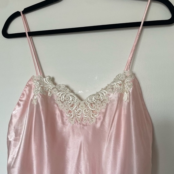 Vintage Victoria’s Secret Gold Label Pink Lace Satin Camisole Large - Picture 4 of 8